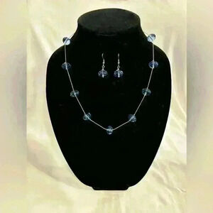 Blue bead necklace and earring set!